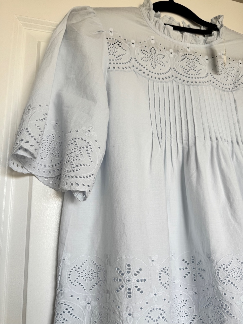 NWT MADEWELL Embroidered Pintuck High-Neck Top Soft Blue Small 100% Cotton NZ462 - Picture 3 of 14